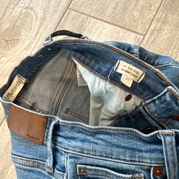 MADEWELL BUTTON FLY JEANS SZ 25 MID RISE CROP GREAT FIND - Picture 2 of 4